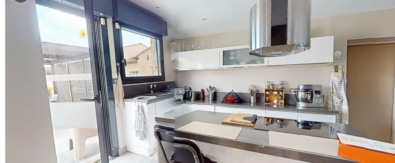 Maison - 135 m² - 6 pièces