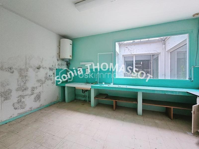 Maison - 200 m² - 8 pièces