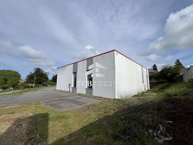 Local d'activités - 780 m²