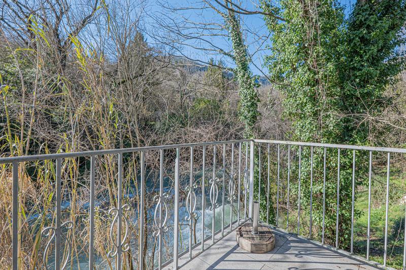 Maison - 189 m² - 7 pièces