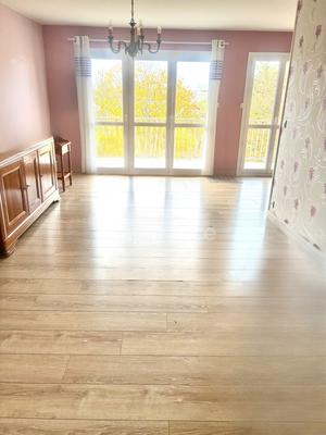 Appartement - 81 m² - 5 pièces