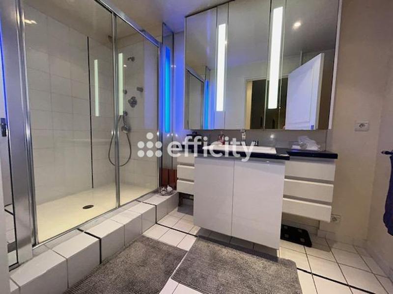 Appartement - 96 m² - 4 pièces