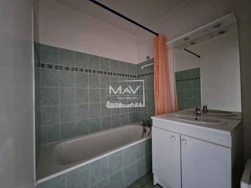 Appartement - 70 m² - 3 pièces