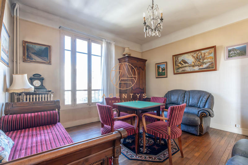 Maison - 162 m² - 7 pièces