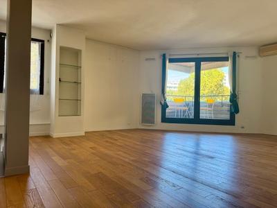 Appartement - 98 m² - 3 pièces