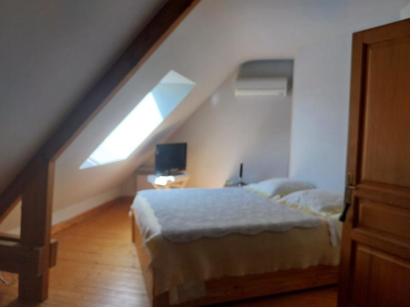 Maison - 204 m² - 7 pièces