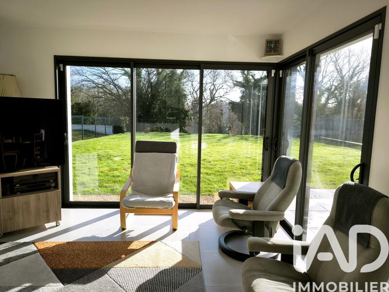 Maison - 137 m² - 6 pièces