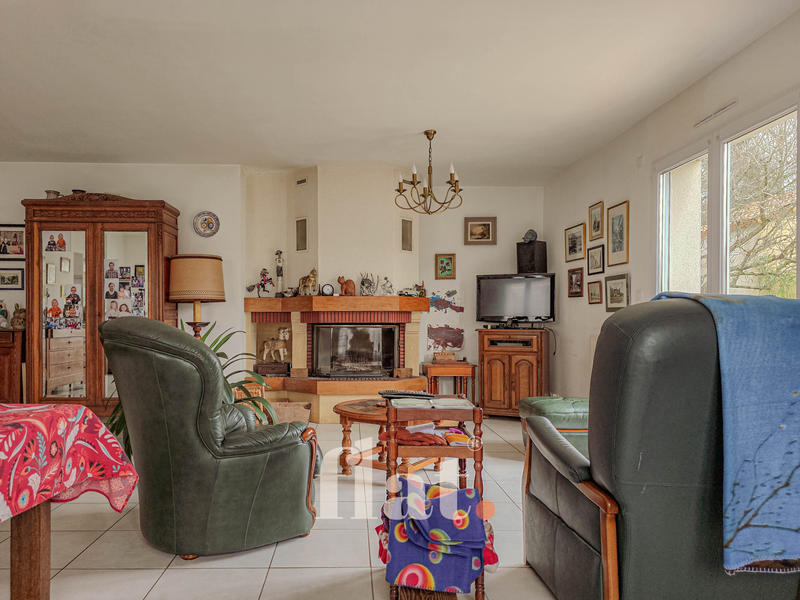 Maison - 160 m² - 6 pièces