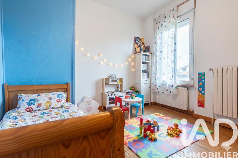 Maison - 176 m² - 7 pièces