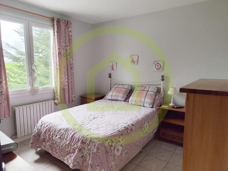 Propriété - 149 m² - 7 pièces