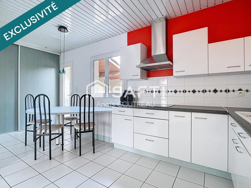 Maison - 110 m² - 4 pièces