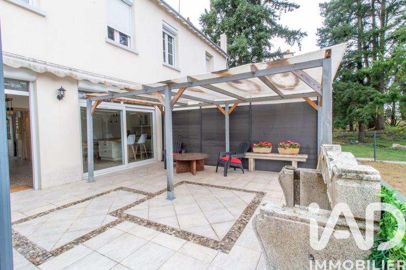 Appartement - 111 m² - 4 pièces