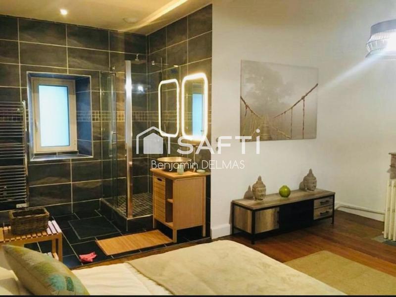 Château - 464 m² - 12 pièces