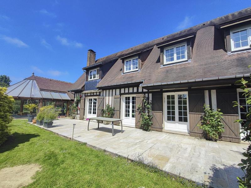 Maison - 170 m² - 7 pièces