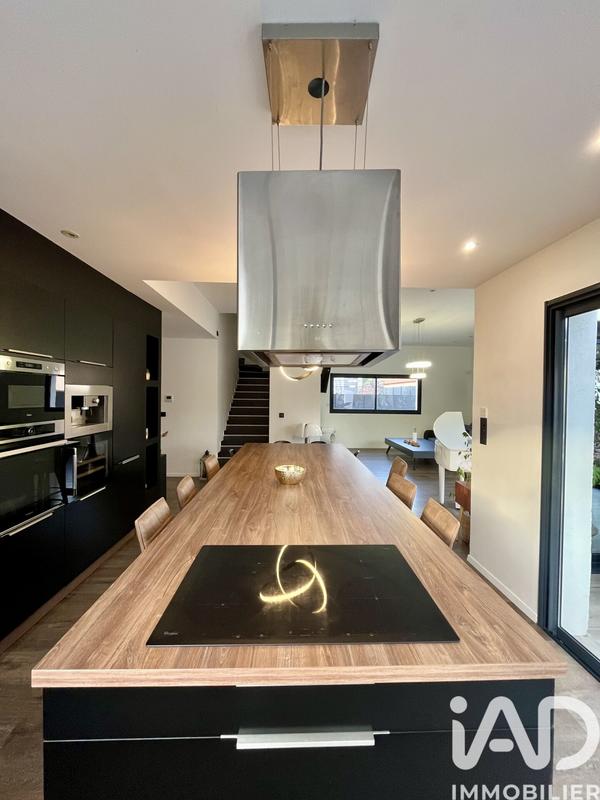 Maison - 152 m² - 5 pièces