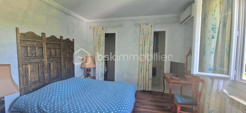 Maison - 200 m² - 6 pièces