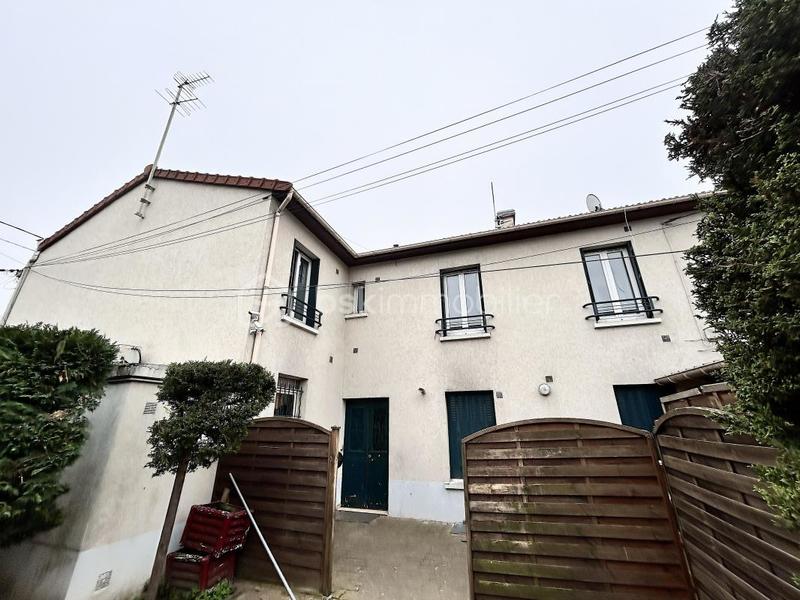 Immeuble - 355 m² - 11 pièces