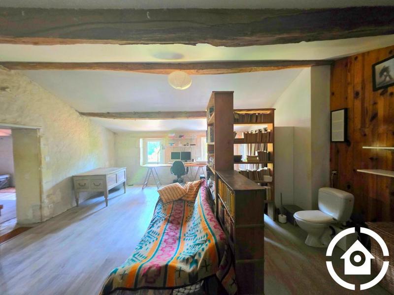 Maison - 291 m² - 8 pièces