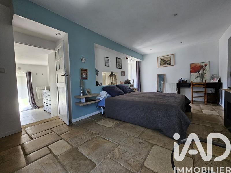 Maison - 140 m² - 6 pièces