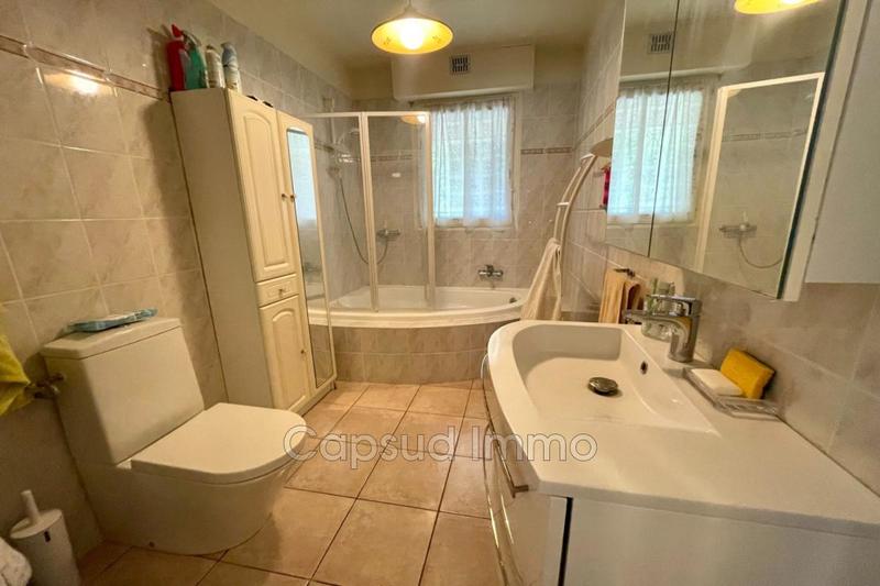 Villa - 295 m² - 8 pièces