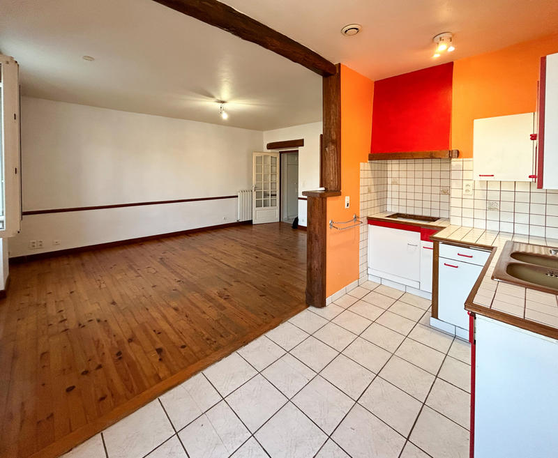 Maison - 90 m² - 4 pièces