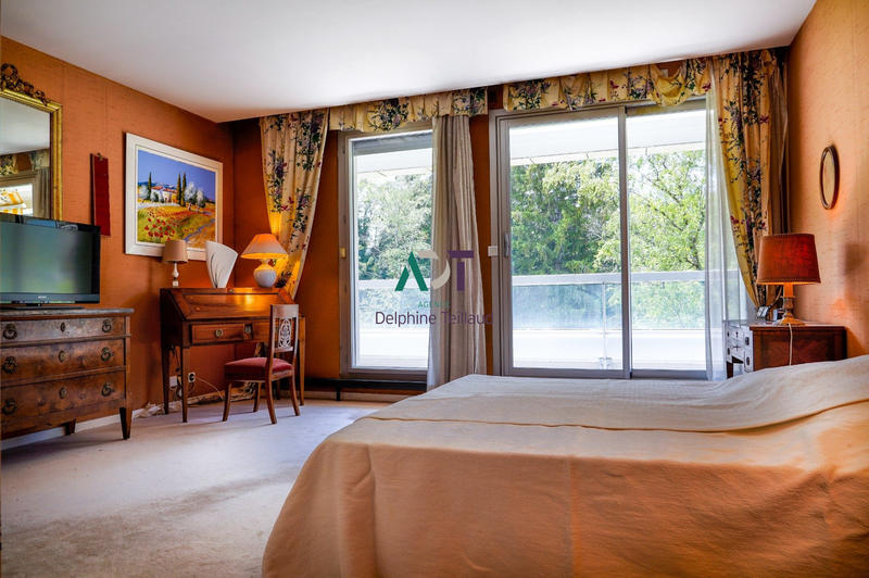 Appartement - 169 m² - 4 pièces