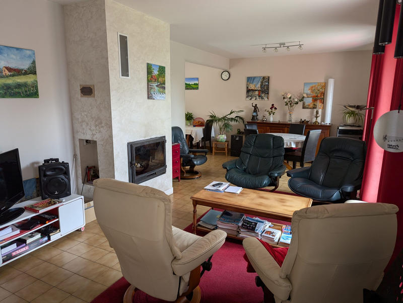 Maison - 137 m² - 5 pièces