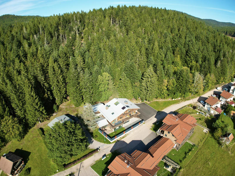 Châlet - 607 m² - 16 pièces