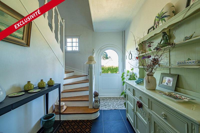 Maison - 182 m² - 9 pièces