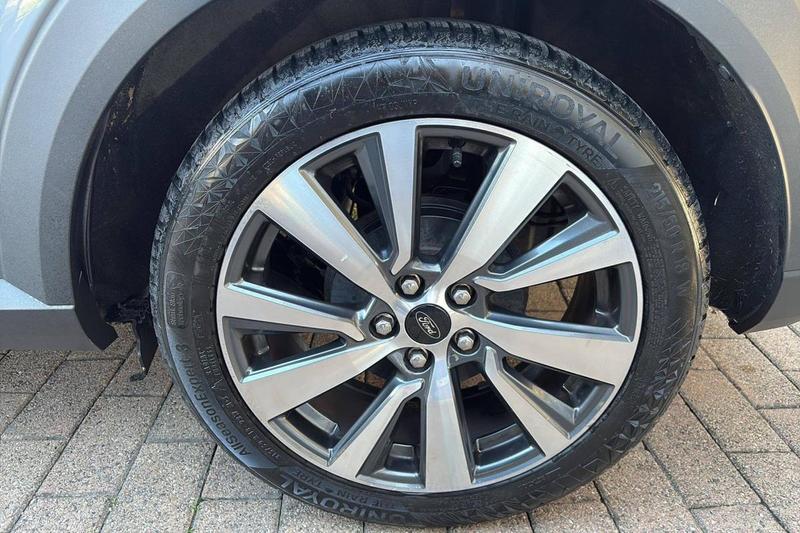 Ford Puma 1.0 EcoBoost 125 ch mHEV s&amp;S Bvm6 Titanium