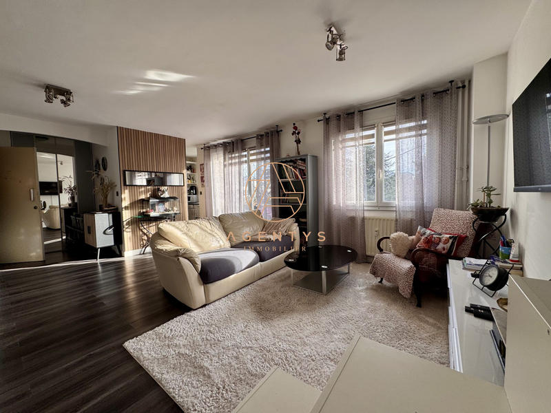 Appartement - 63 m² - 3 pièces