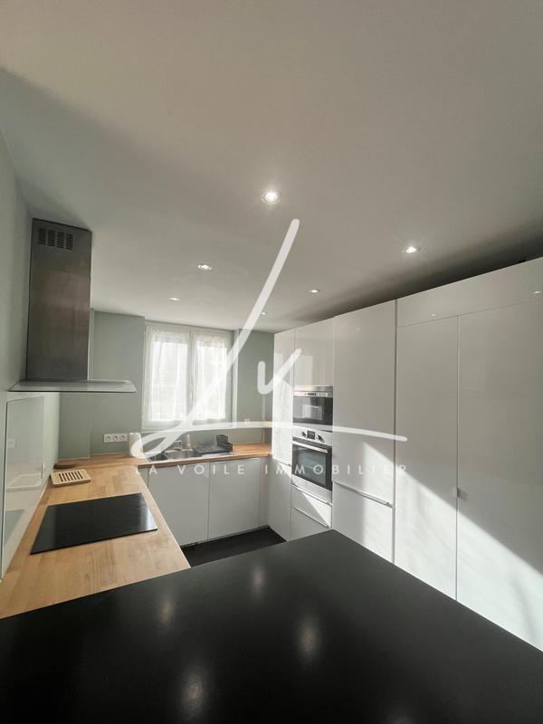 Appartement - 83 m² - 4 pièces