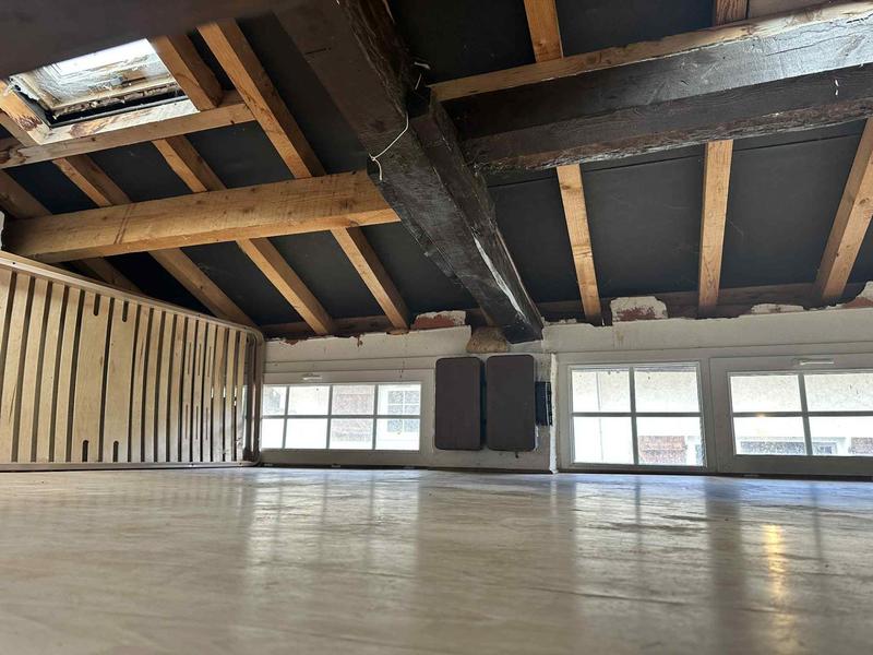 Maison ancienne - 180 m² - 6 pièces