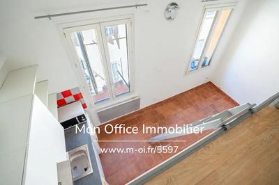 Studio - 16 m² - 1 pièce