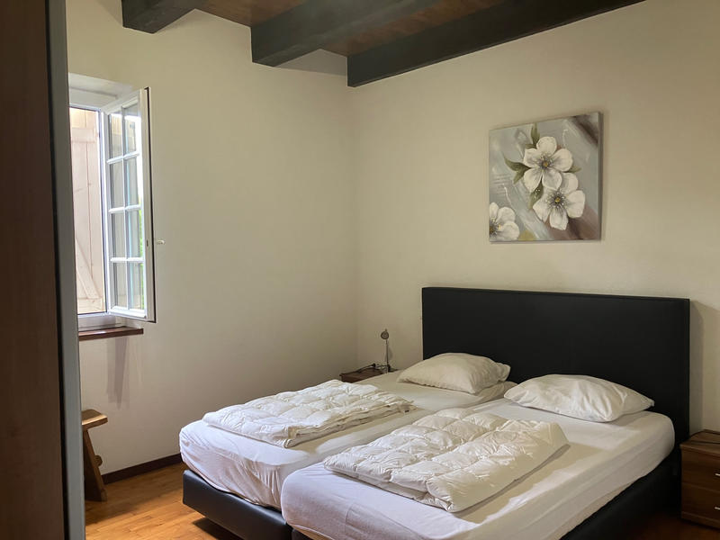 Maison - 220 m² - 8 pièces