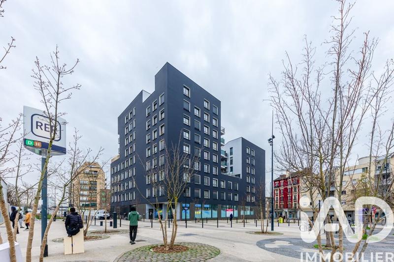 Appartement - 80 m² - 4 pièces