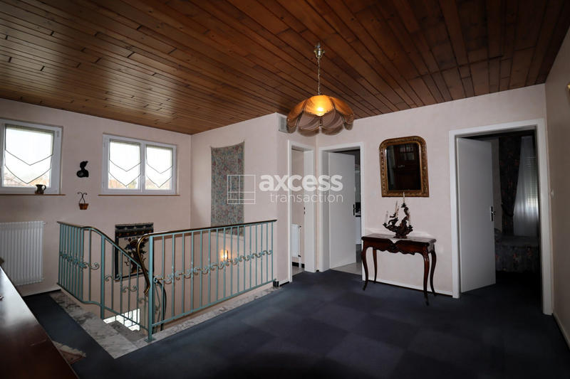 Maison - 184 m² - 6 pièces