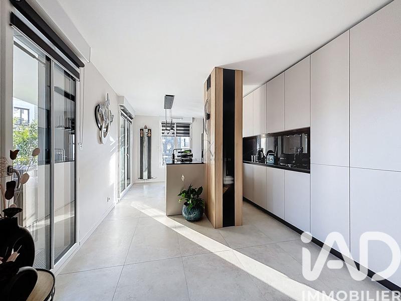 Appartement - 108 m² - 4 pièces