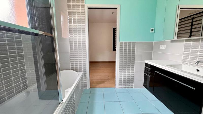 Villa - 140 m² - 5 pièces