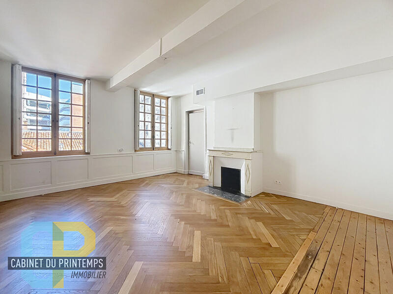 Appartement - 163 m² - 5 pièces