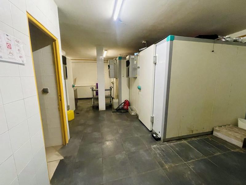 Local commercial - 600 m²