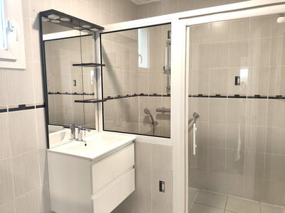 Maison - 96 m² - 4 pièces