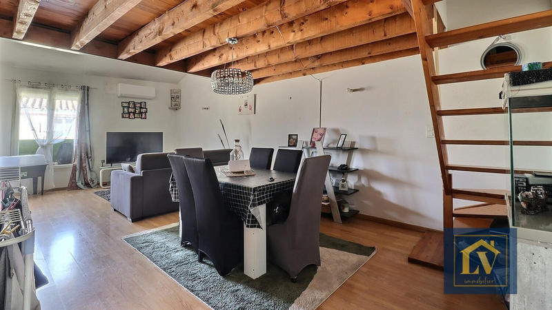 Immeuble - 8 pièces