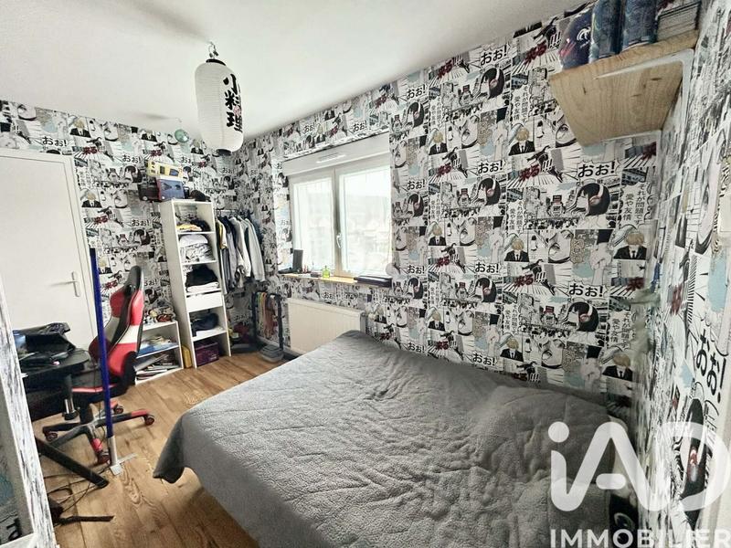 Maison - 99 m² - 6 pièces