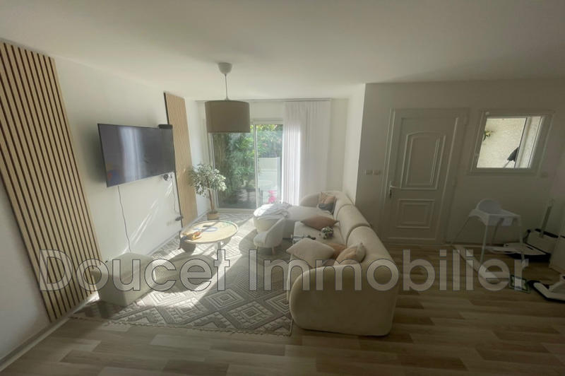 Villa - 168 m² - 8 pièces