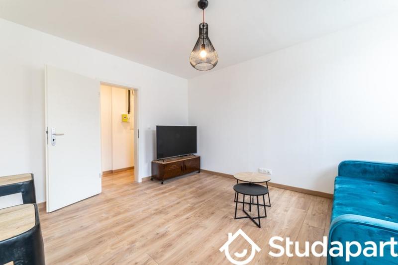 Chambre - 16 m² - 1 pièce