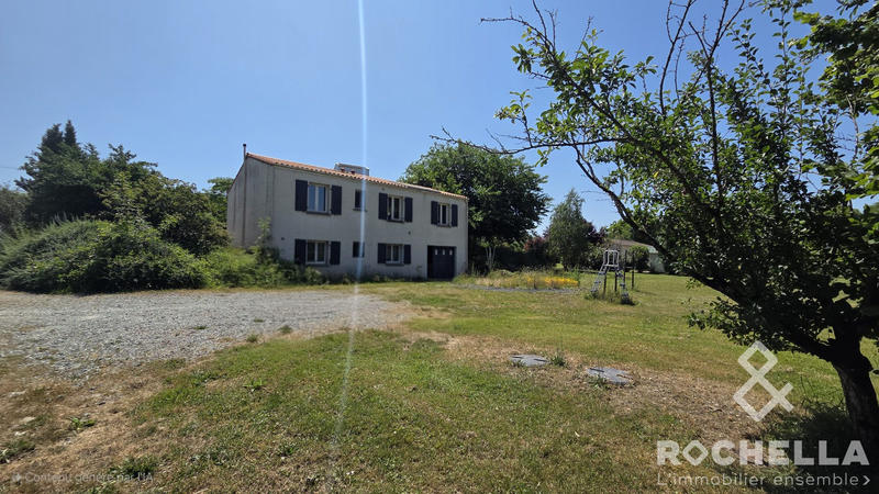 Maison ancienne - 104 m² - 5 pièces