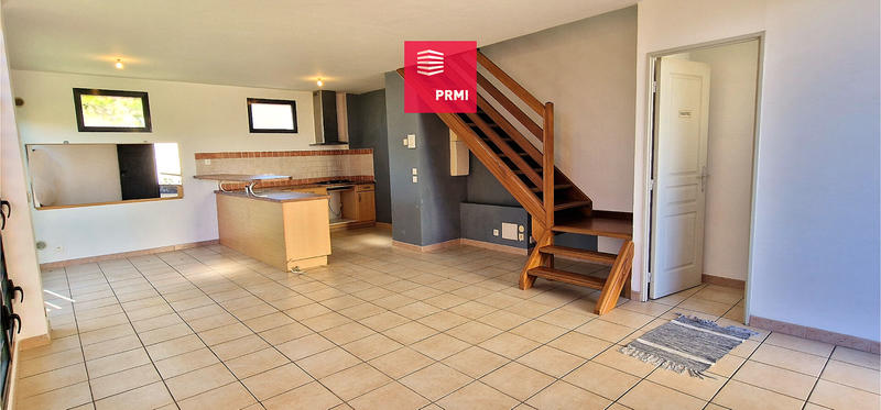 Maison - 97 m² - 5 pièces