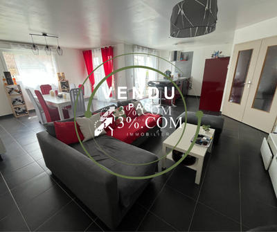 Maison - 100 m² - 4 pièces