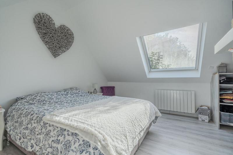 Maison - 170 m² - 8 pièces